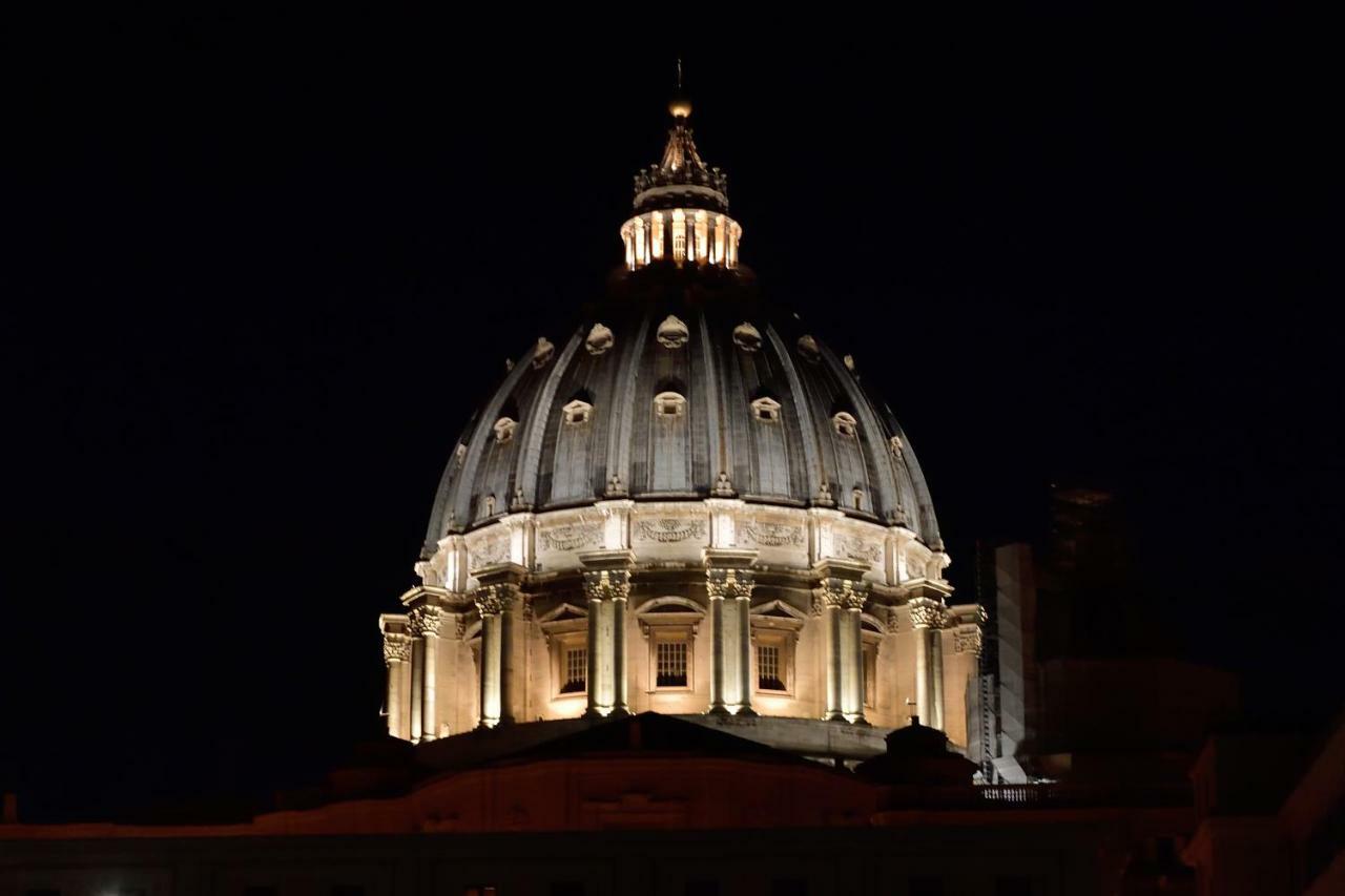 San Pietro Moonlight Luxury Apartment Rom Exterior foto